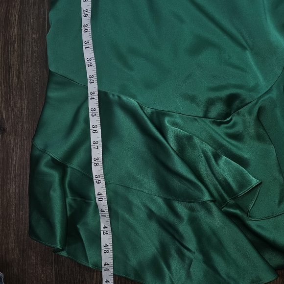 CINQ À SEPT Colina Satin One Shoulder Asymmetric Ruffle Hem Dress Emerald Green - Picture 13 of 16
